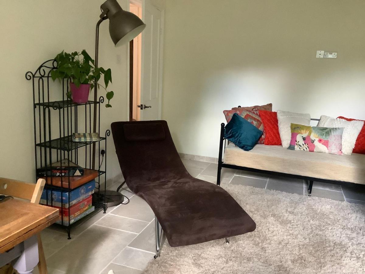Garden Apartment 웨스턴슈퍼매어 외부 사진